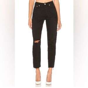 Levi's Premium Black Skinny High Rise Tapered Leg 25